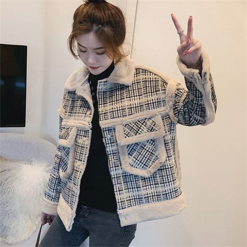 Women plus velvet short fur plaid jacket
