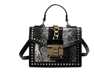Fashion Alligator Women Shoulder Bags - Black