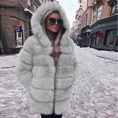 Women Luxury Winter Warm Fluffy Faux Fur Short Coat