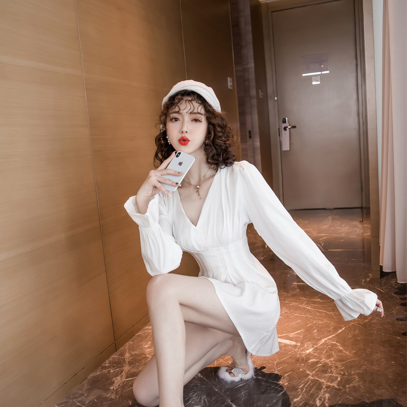 White shirt temperament long sleeve skirt