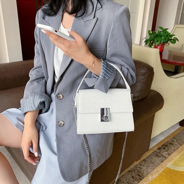 Stone pattern shoulder bag White - Shop at LoveMi