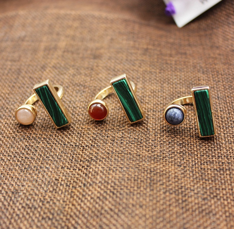 Malachite square inlaid with natural stone ring