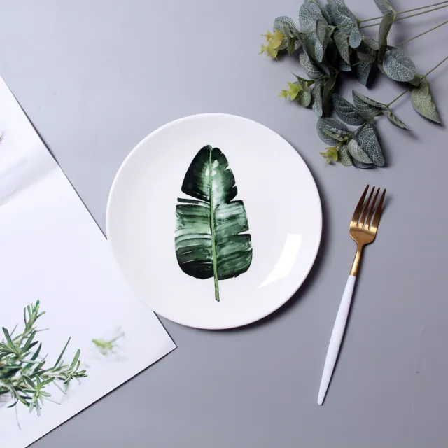 Nordic style green leaf plate Banana Leaf - Shop at LoveMi