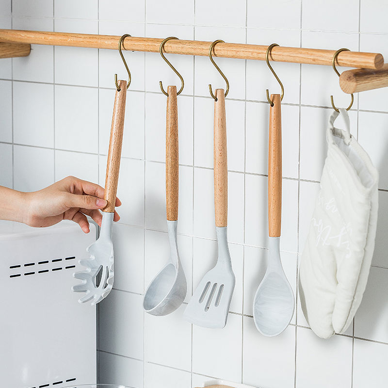 Набор ложек и лопаток