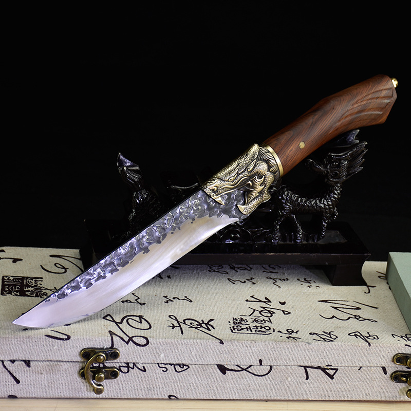 Легкий нож для нарезки ручной ковки.