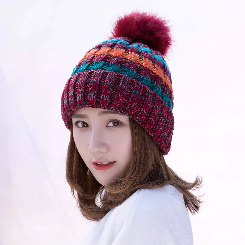 Wool ball warm knitted hat - Red