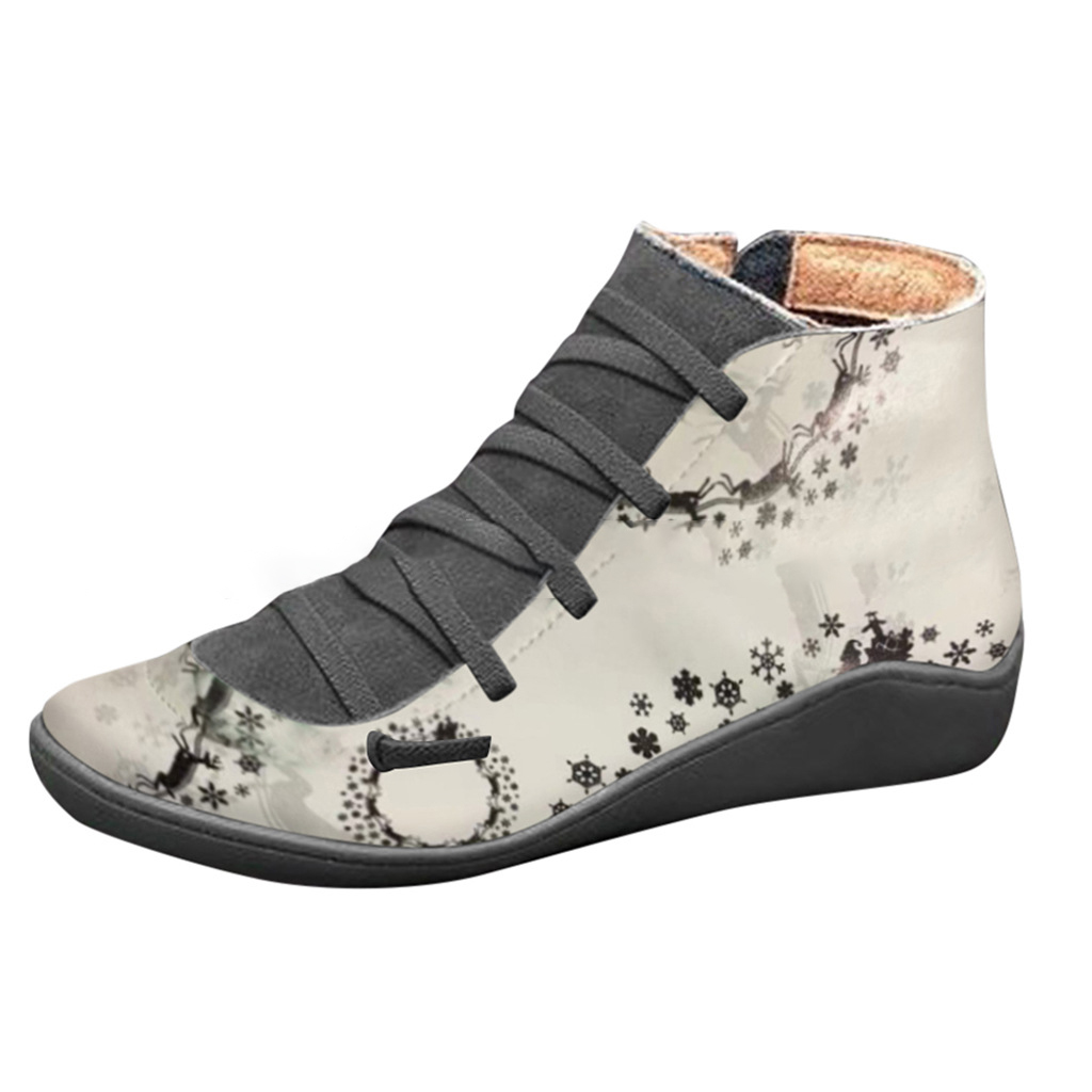 Women's flat short boots