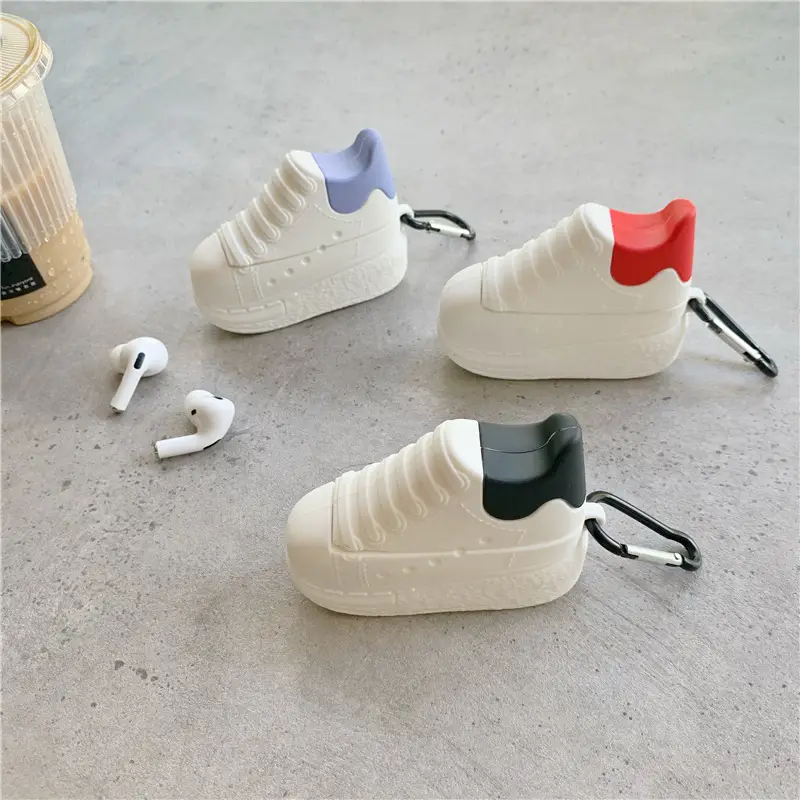 Creative small white shoes protective sleeve