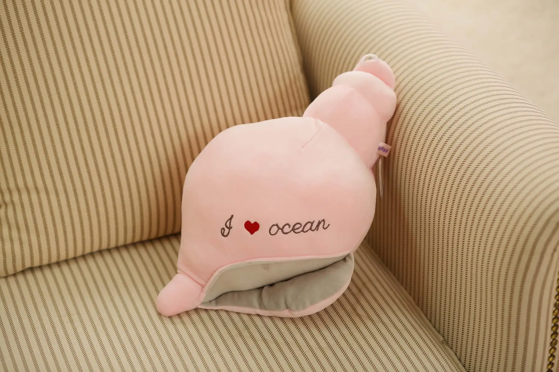 Cartoon conch plush toy