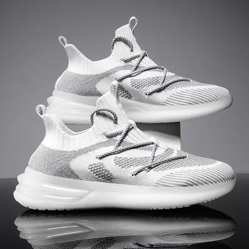 Sports mesh shoes