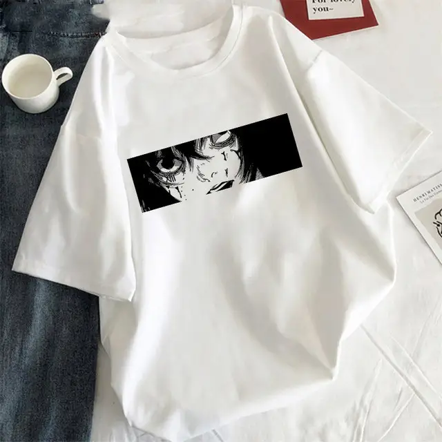 Women's T-shirt with eye close-up print