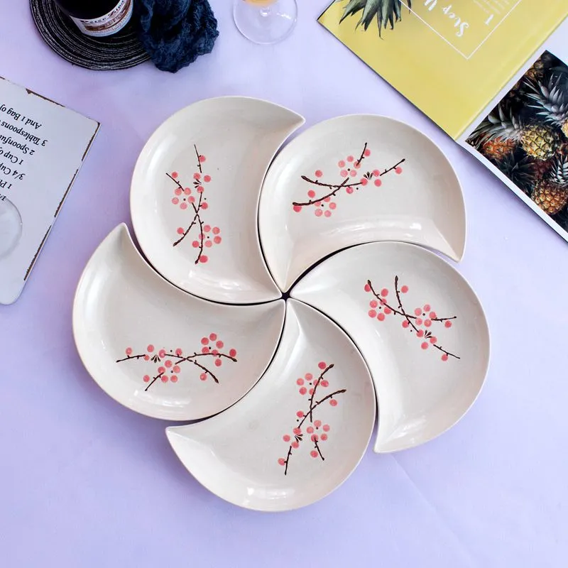 Moon shape ceramic plate set - Red Plum