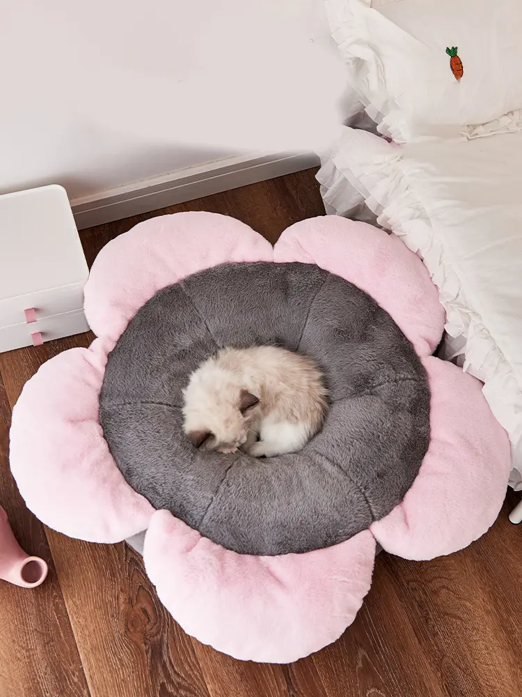 Removable and washable pet nest