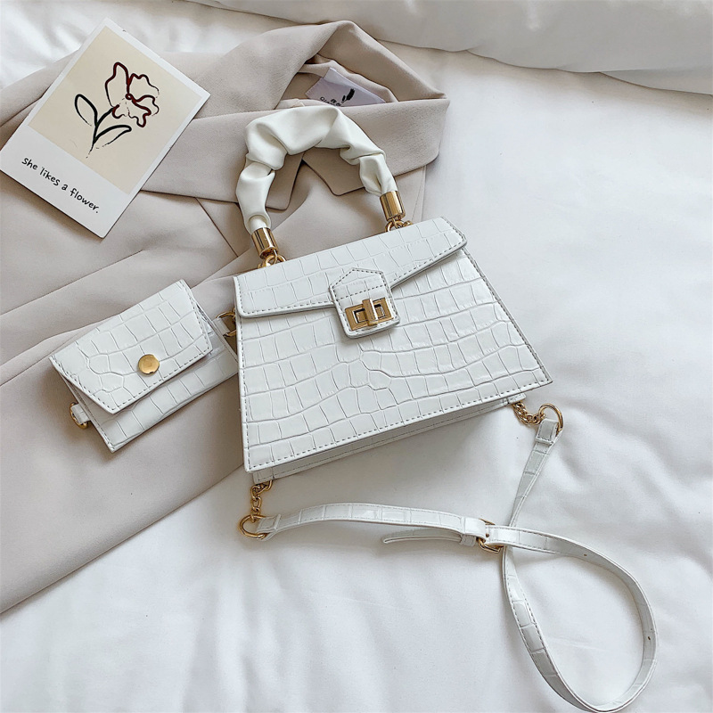 All-match shoulder messenger bag