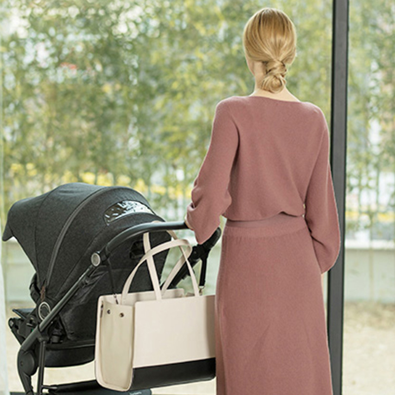 Detachable and washable portable bed in bed mommy bag