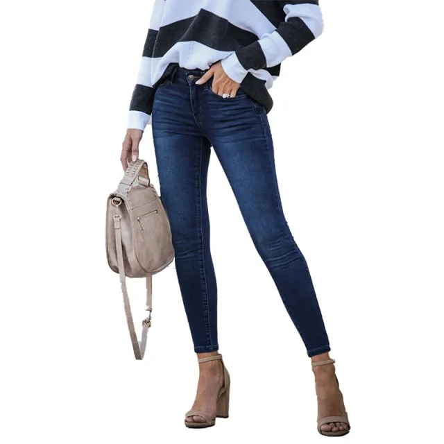 Stretch mid rise slim fit cropped jeans with small feet Blue - Shop at LoveMi