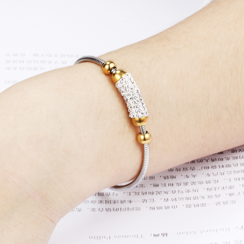 Stainless steel adjustable bracelet