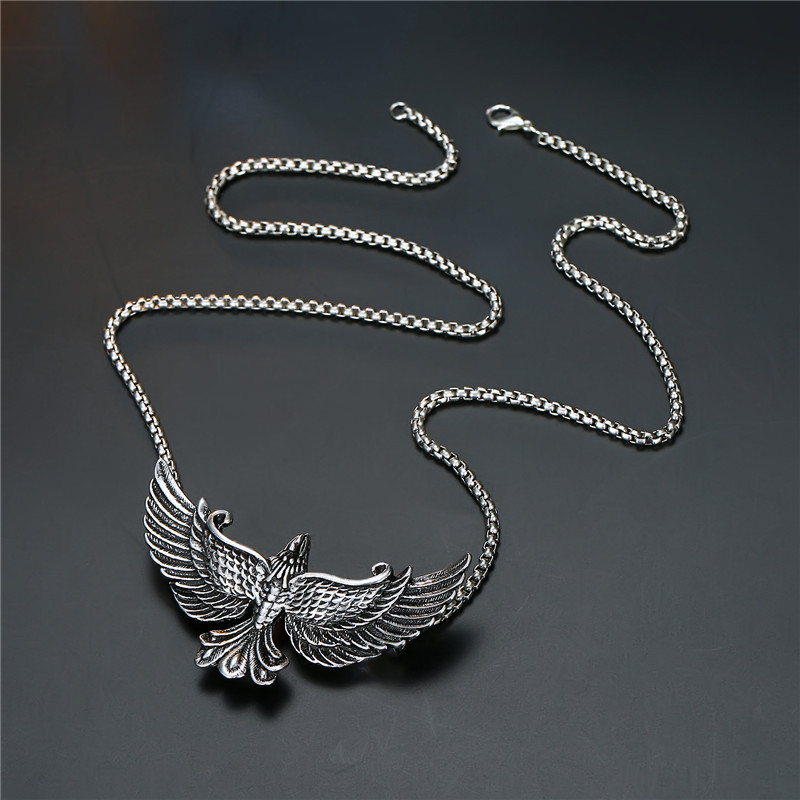 Punk vintage animal pendant necklace