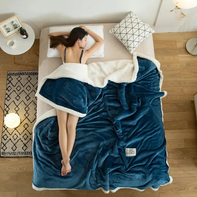 Pure color fleece blanket Navy Blue - Shop at LoveMi