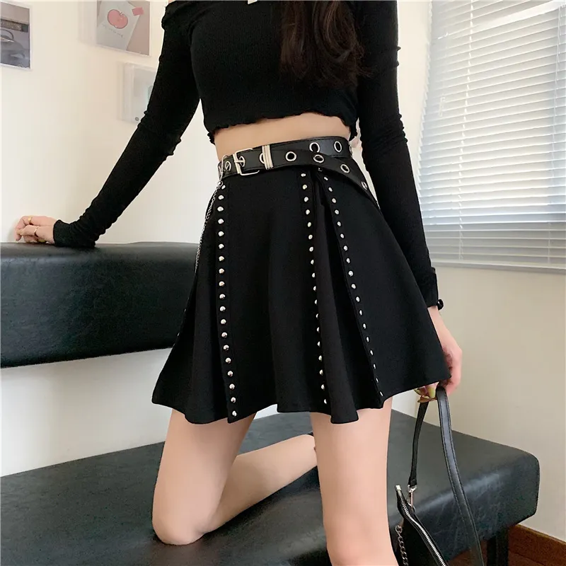 a-line pleated skirt - Black