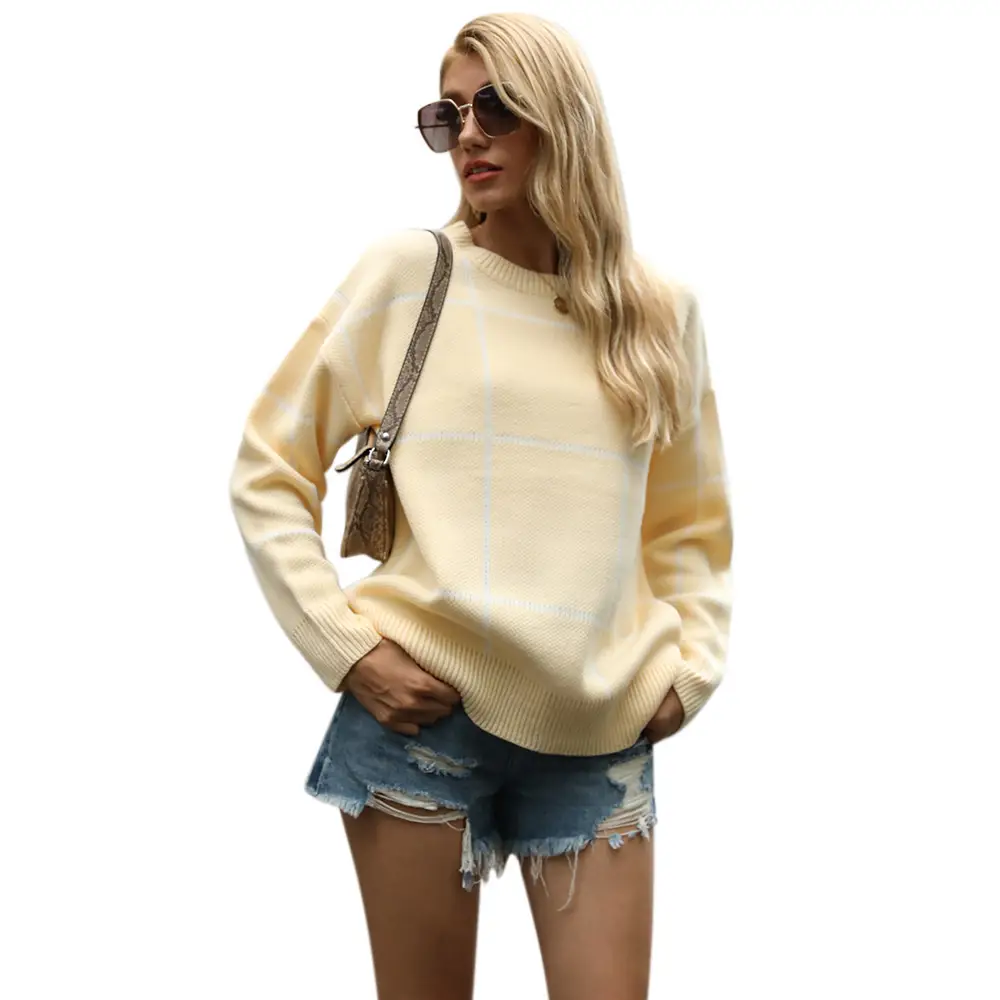 Checkerboard checked pullover sweater
