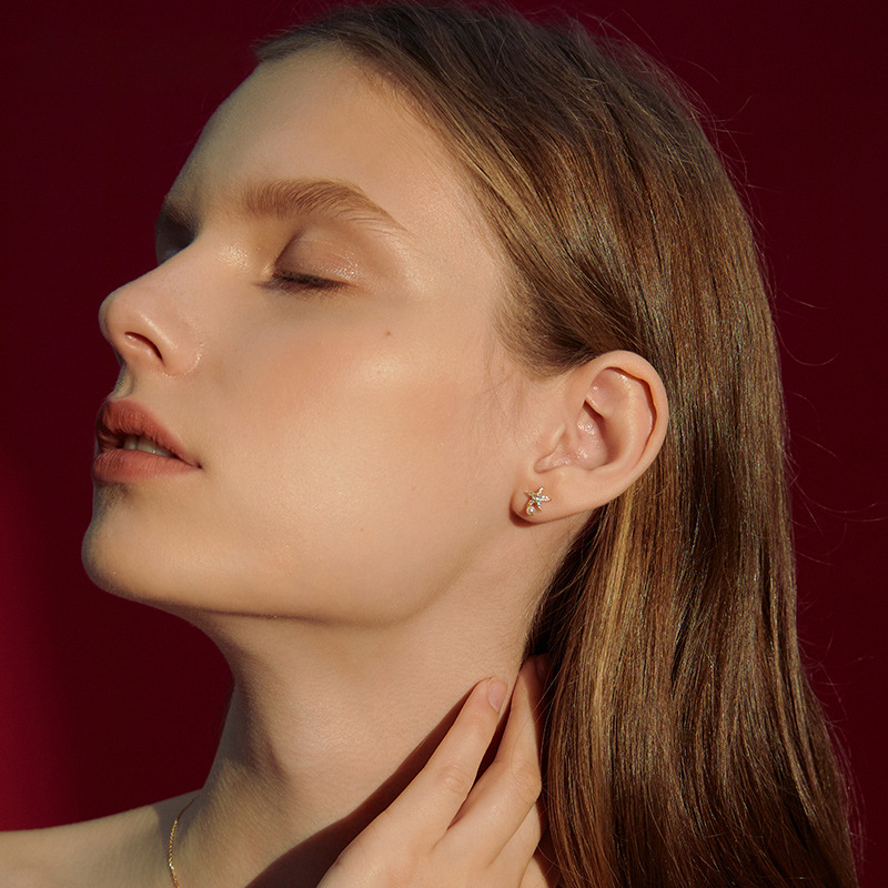 Sleeping without asymmetric Earrings