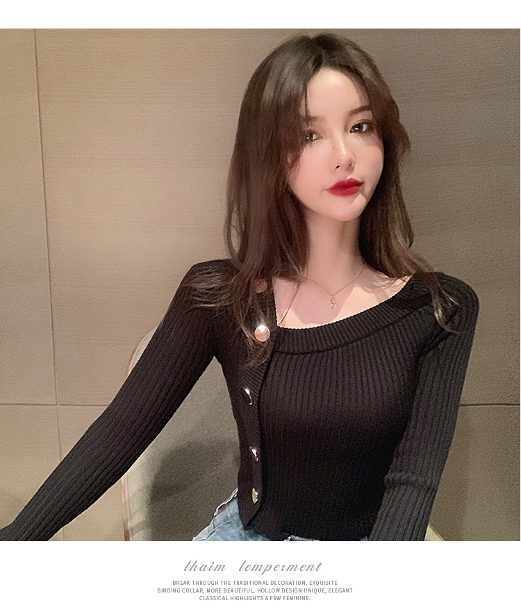 Long sleeve off-shoulder sweater