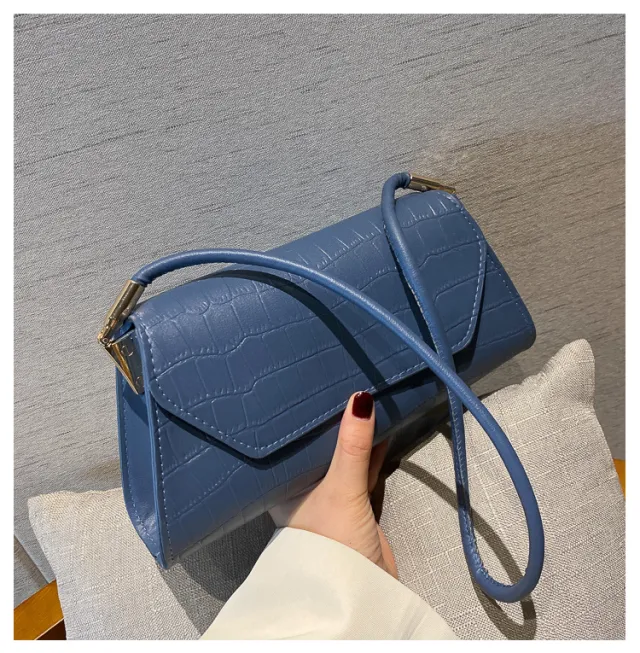 Fashionable Korean All Match Girl Messenger Bag Blue - Shop at LoveMi