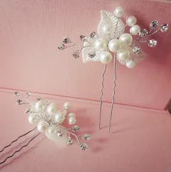 Bride Handmade Pearl Rhinestone Flower Silk Hairpin - White - View 1