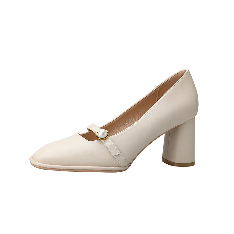Low-Cut High Heels Buckle Commuter Shoes - Apricot