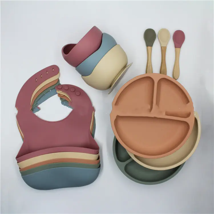 Bib Dinner Plate Spoon Bowl 4 Piece Set Silicone