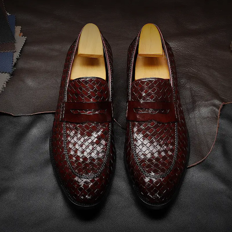 Solid Color Woven Leather Men's Business Casual Shoes