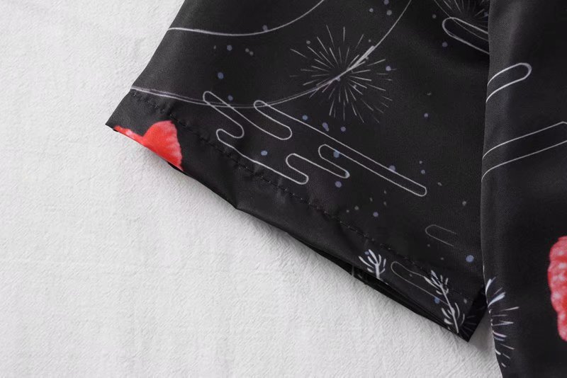 Loose Sunblock With Seven - Minute Sleeves For Men