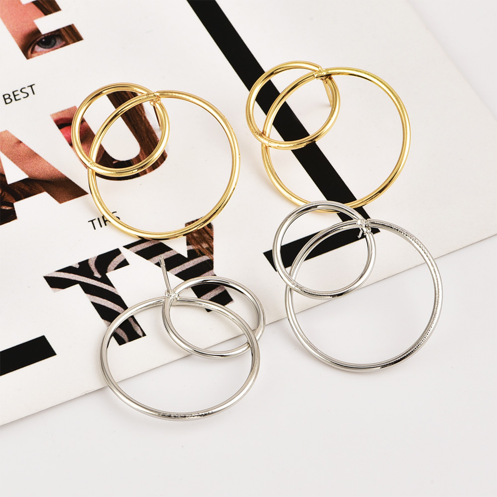 Fashion Simple Shape Trend 8 Word Ear Hoop Earrings