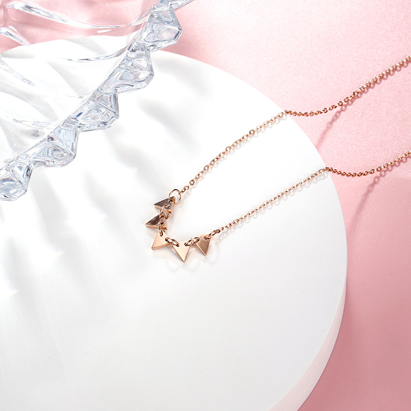Triangle Fashion Necklace Japan And South Korea