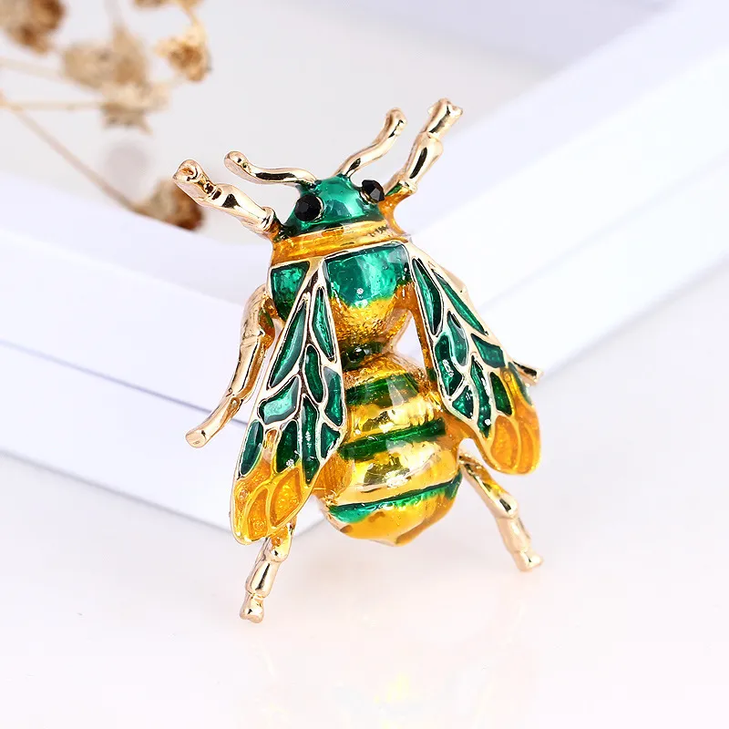 Oil Drop Painting Little Bee Brooch Dress Collar Pin - Green