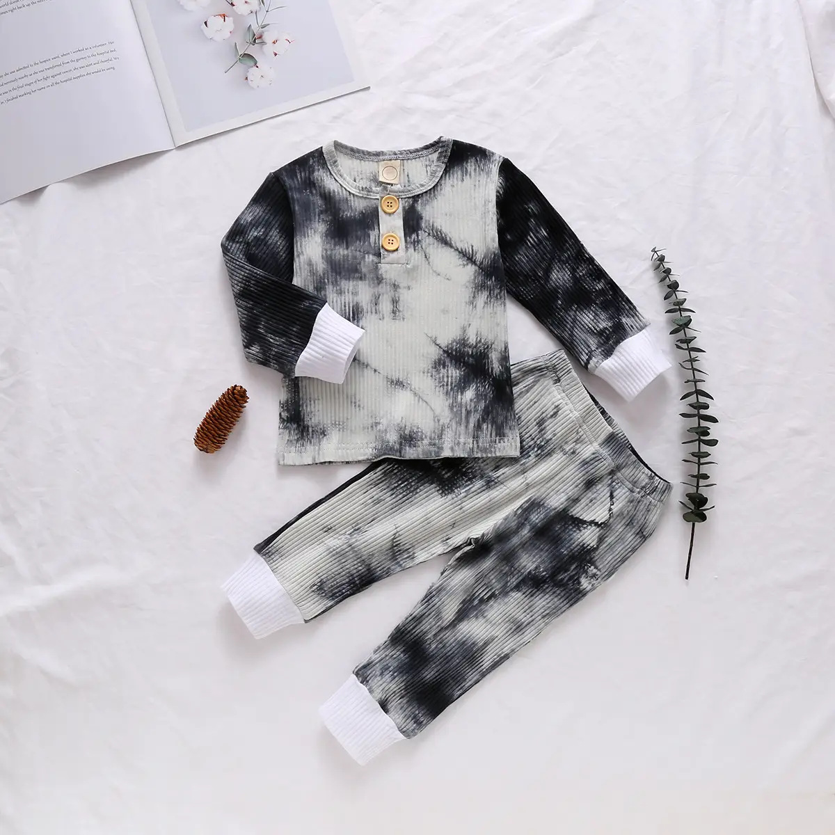 Two-piece Tie-dye Three-color Pit Strip Long-sleeved Top And Trousers