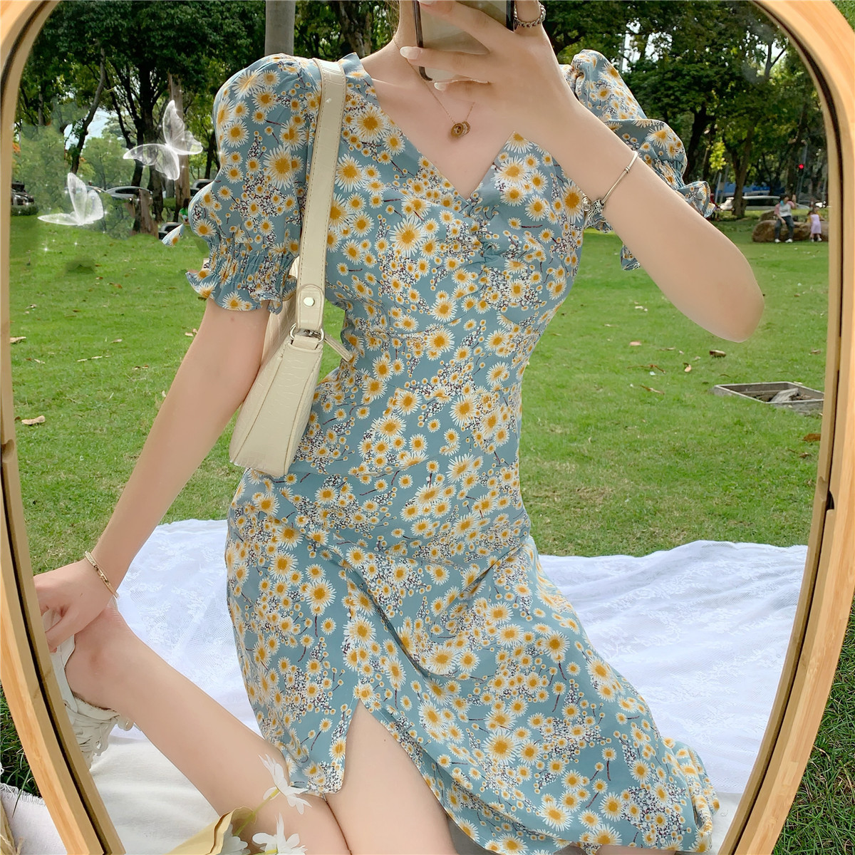 New Summer Oil Painting Temperament Little Daisy Puff Sleeve Dress