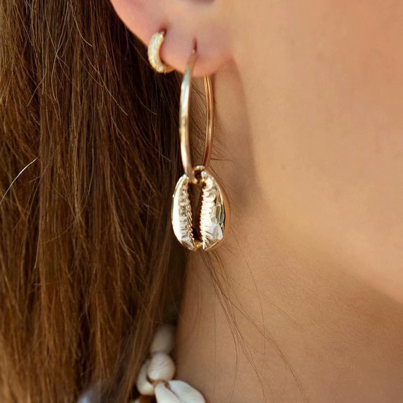 Simple Shell Earrings Geometric Circle Earrings