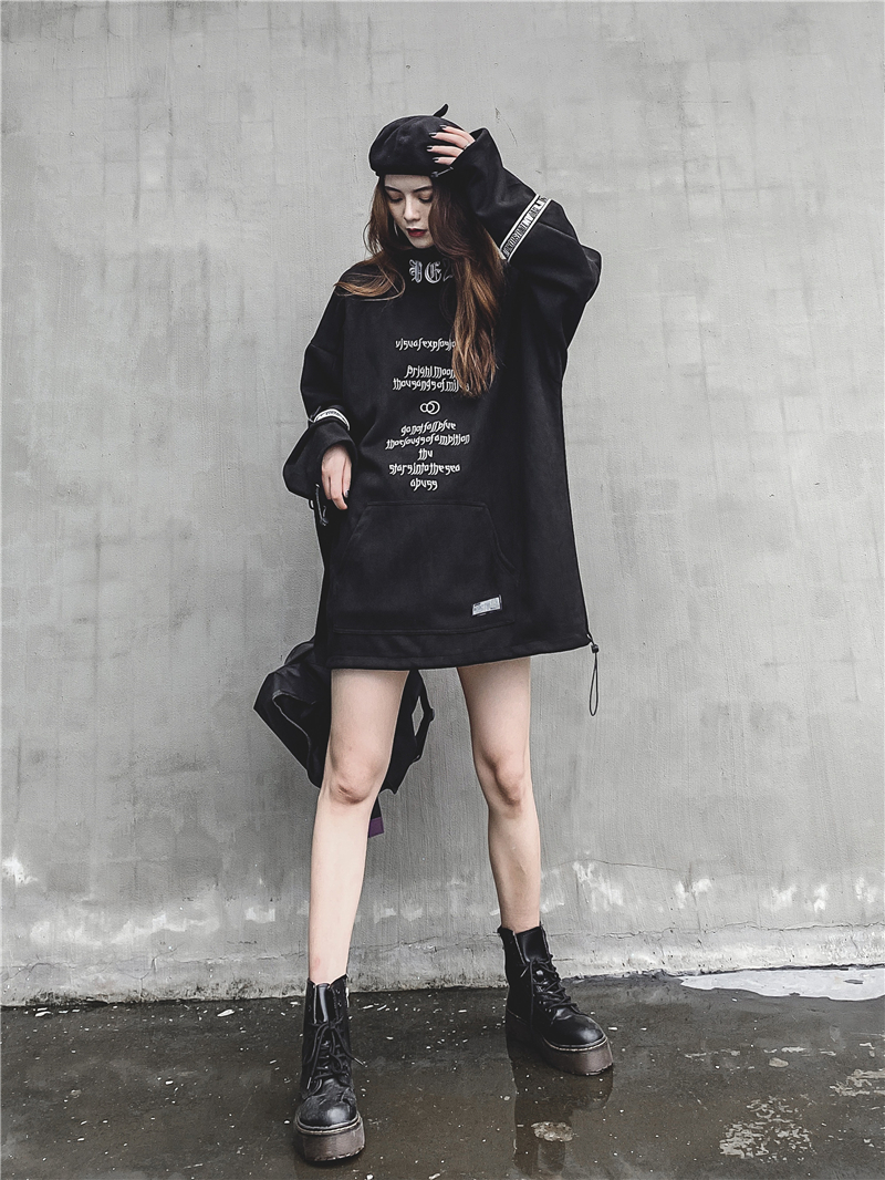 Men And Women Same Style Loose Embroidered Turtleneck Sweater