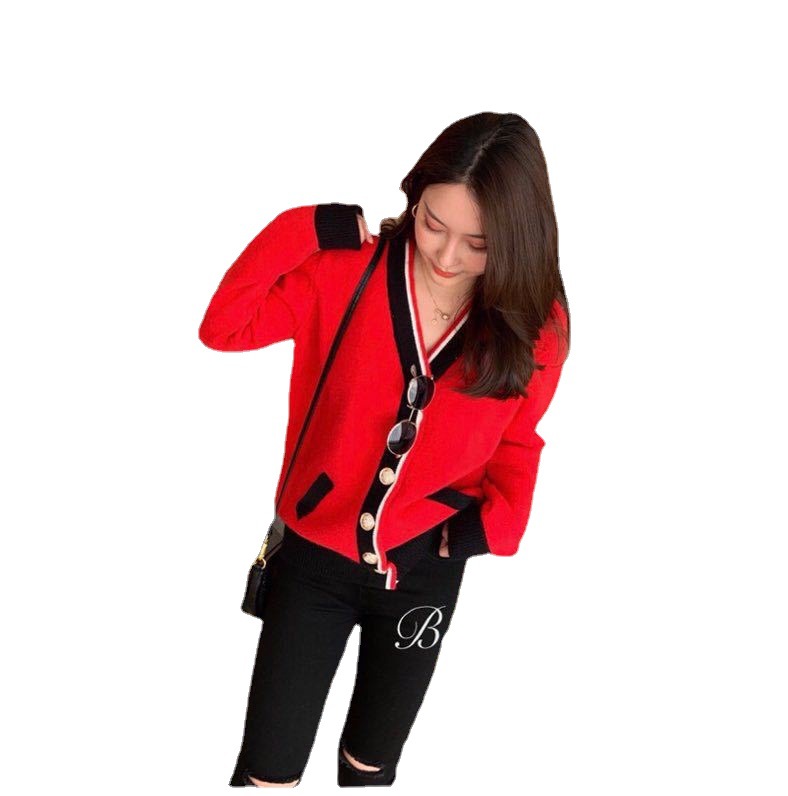Single Breasted Short Sweater Coat With Color Matching Edge
