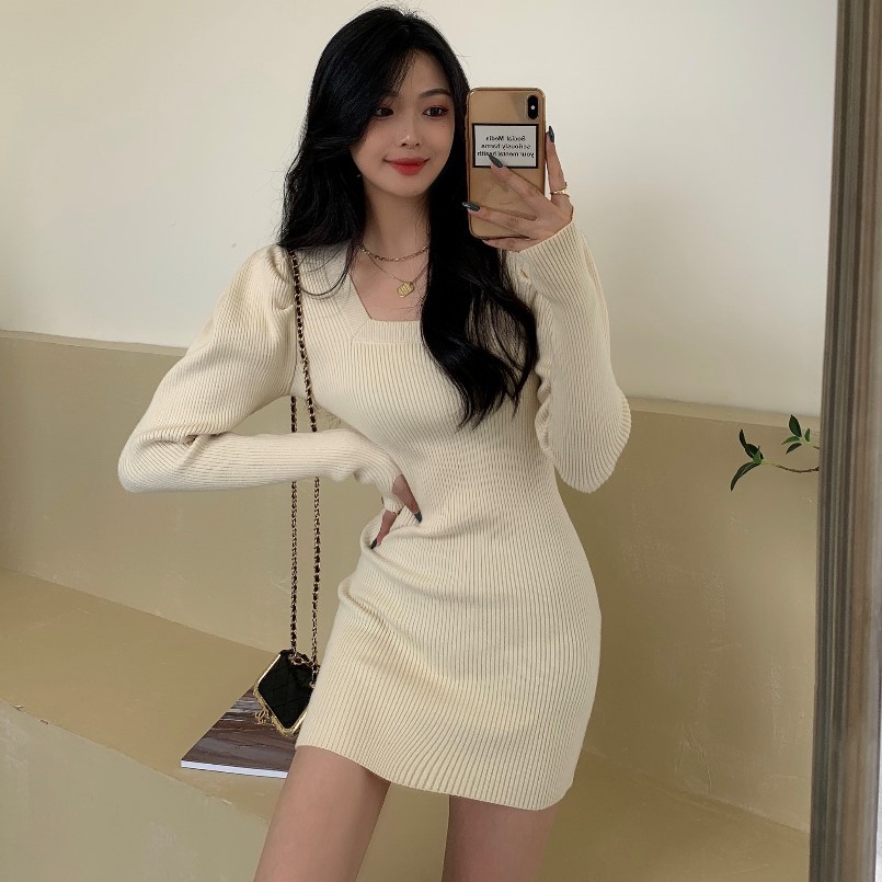 Square Neck Bubble Long-sleeved Knitted Dress with Bottom Bag Hip Skirt