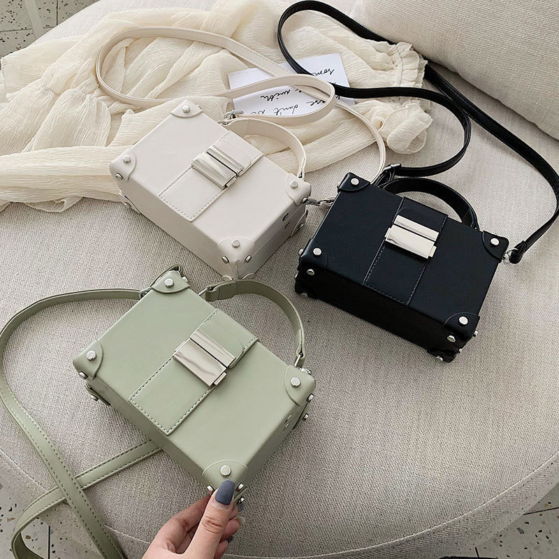 Shoulder Bag Fashion Rivet Leisure Box Bag
