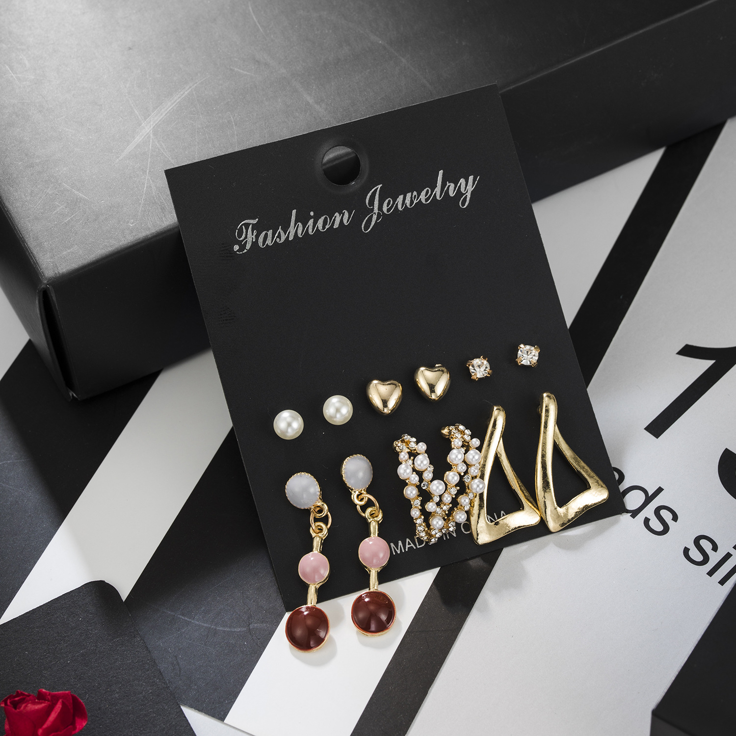 Baita Pearl Simple Temperament Earring Set