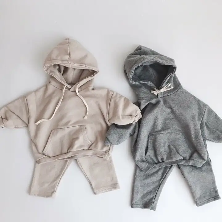 Baby's Clothes