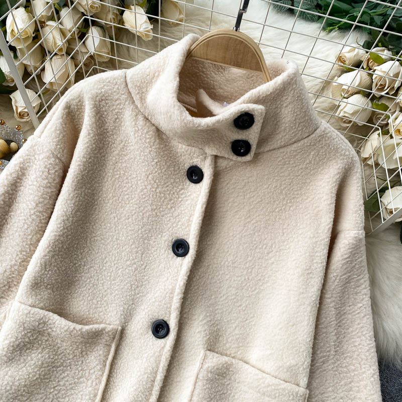 Lamb Wool Jacket Lady With High Collar Button