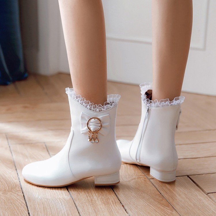 Students Are Versatile In Women's Low Boots