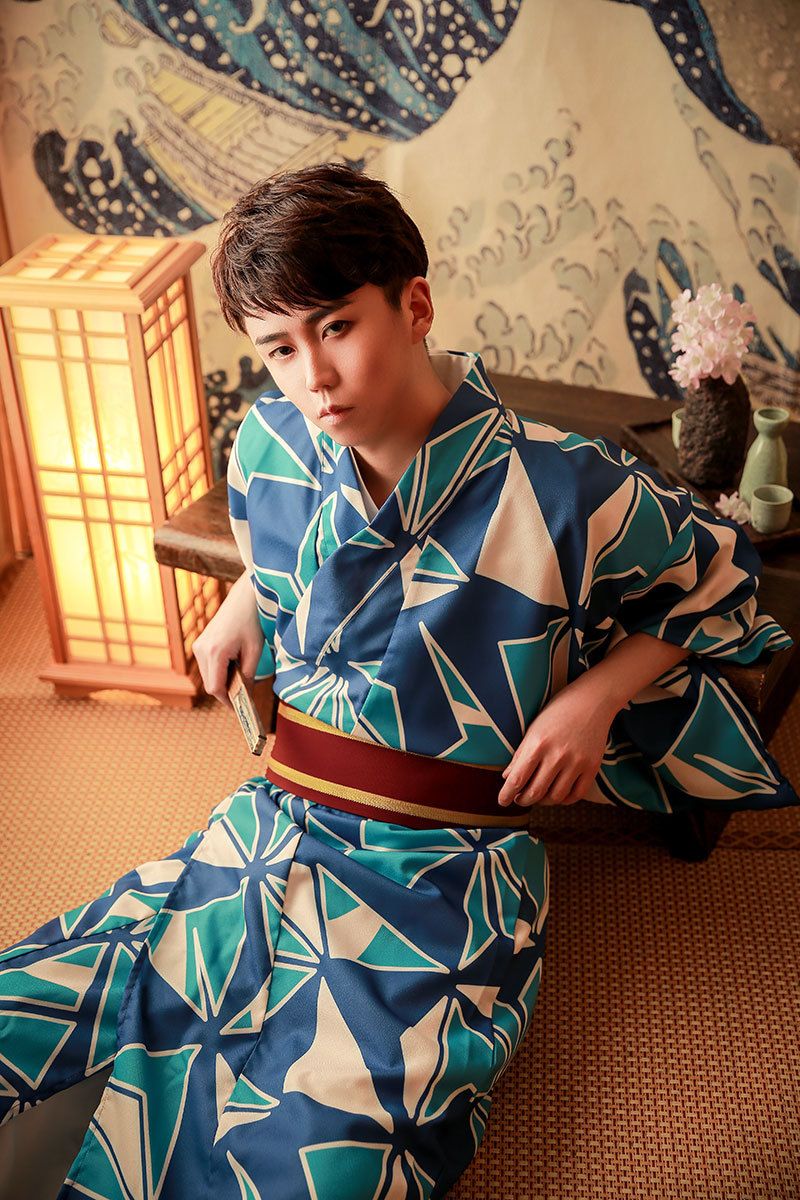 Japanese Kimono Formal Polyester Anti-Wrinkle Non-Ironing Kimono Suit
