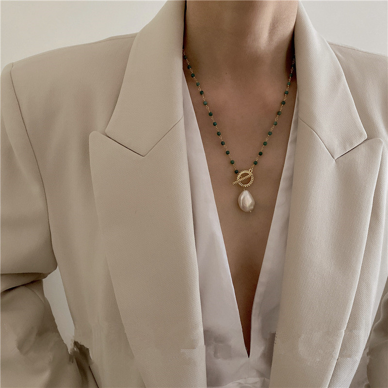 European And American Color Natural Stone Pearl Necklace