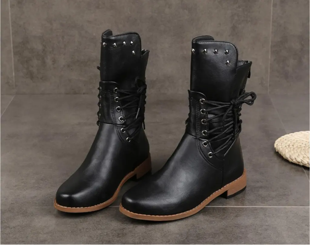 Martin Boots Rivet Plus Size Ladies Boots - Black